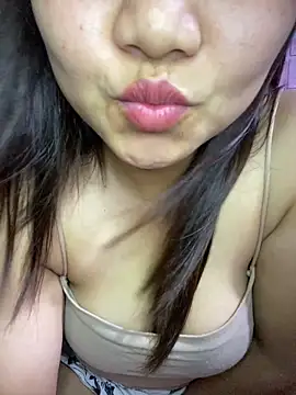Chat XXX en directo de Sunset-yll