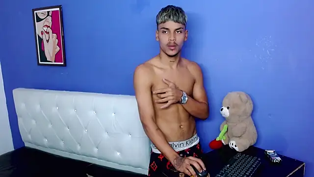 Chat +18 de Angel_foxc13 ao vivo