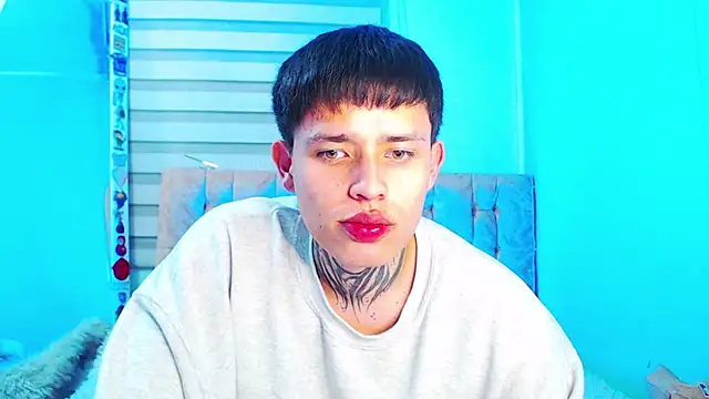 _justinmoon2: онлайн-секс-чат