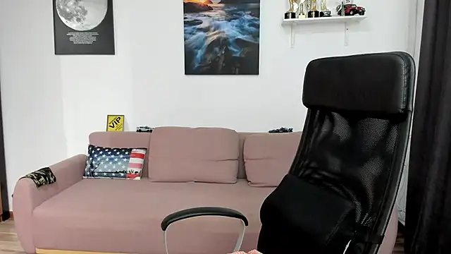 BrutusK08 라이브 XXX 채팅