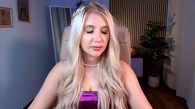 Chat +18 de Evacadooo ao vivo