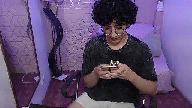 Chat XXX ao vivo de Elliot_23