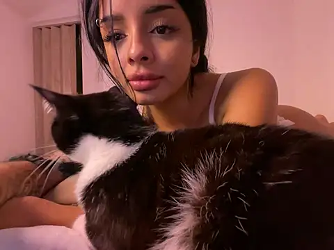 Amapola_999's Live XXX Chat