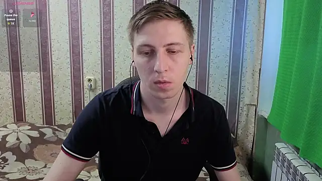 Онлайн чат XXX Darien_Brown
