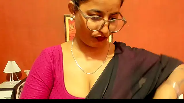 Czat XXX na żywo – Jasmine_Jaey1