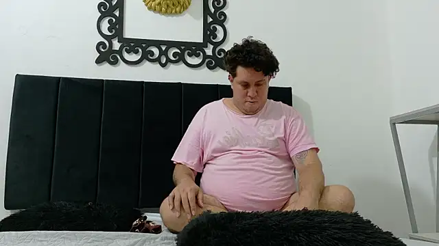 PinkQueen23 live XXX chat
