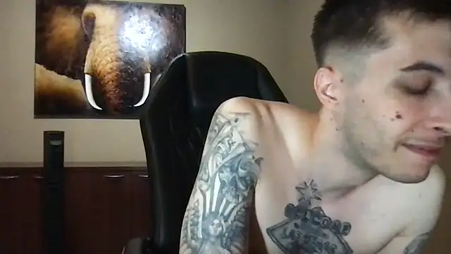 Chatroom XXX en direct de JuicyJoshy