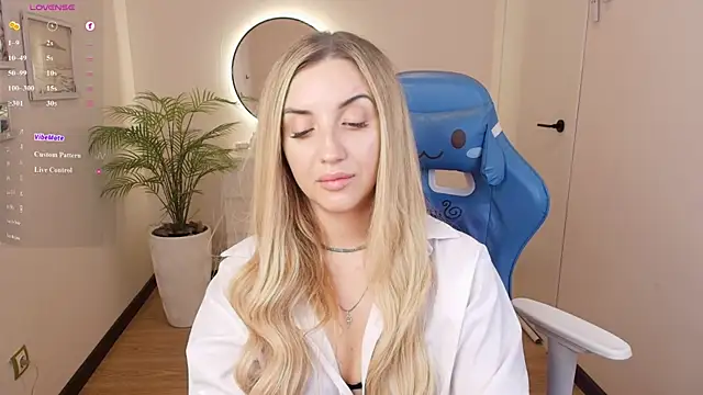 _Mi1a_'s Live XXX Chat