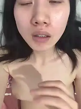 NuiNerNn 网络视讯表演