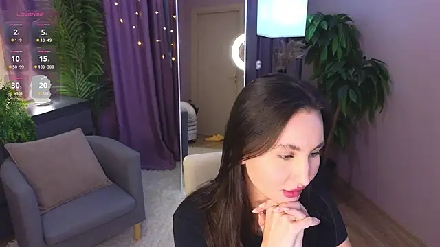 AriaCatrool élő XXX-chatje