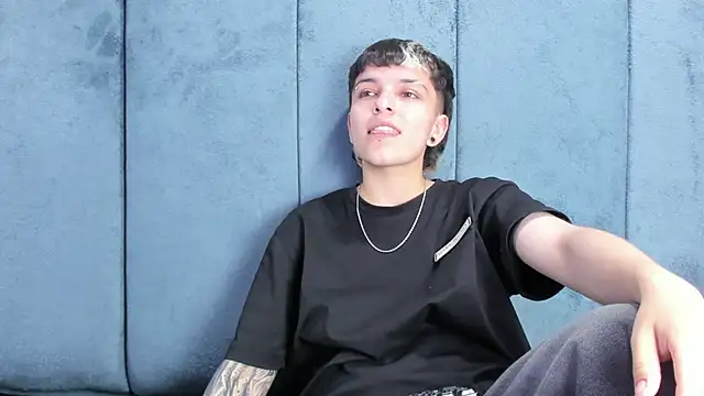 Megan_Thompson_ – Naživo XXX chat