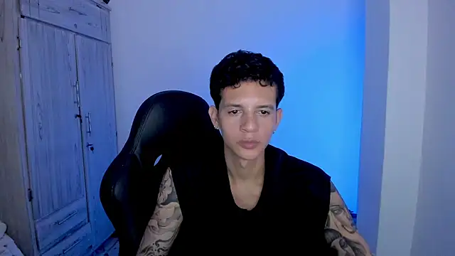 Chat XXX ao vivo de tylerrnova