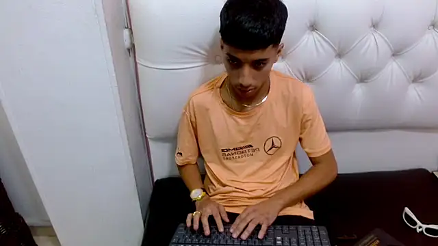 jl_brayan12 – Naživo XXX chat