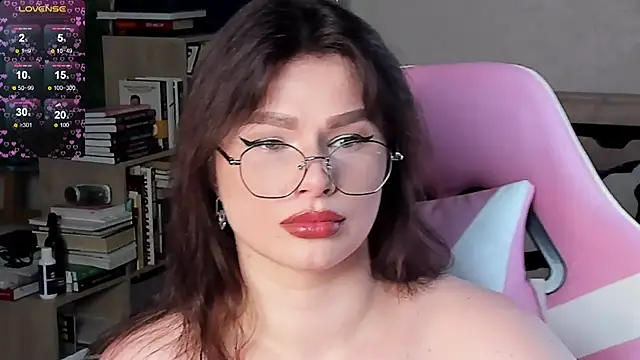 Chat +18 de bbJ_one ao vivo