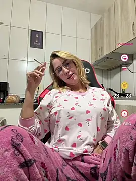 RAIRAsexy Chat XXX in diretta