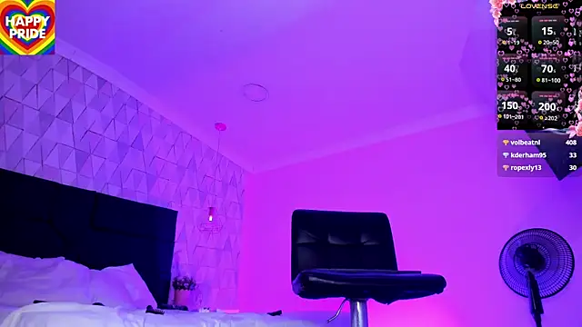 JustinePerry live XXX chat