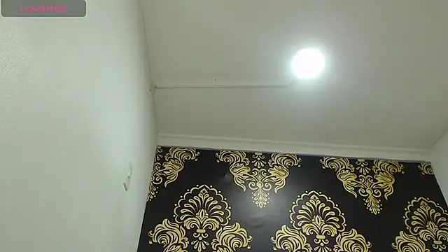 Chat +18 de BigBoobs_Goddess ao vivo