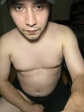 Chat +18 de tato15152 ao vivo
