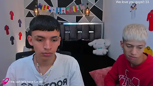 Chat +18 de Juan_Nd_Steven ao vivo