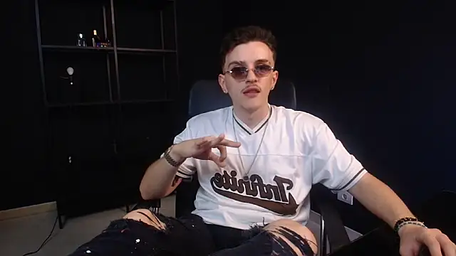 Chat XXX Live FelixStarkk