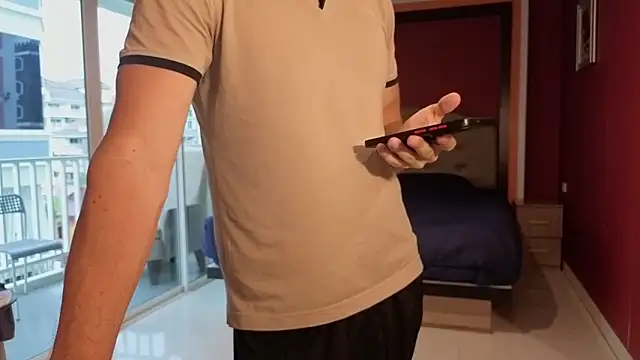 AlansonofDaddy 现场XXX聊天