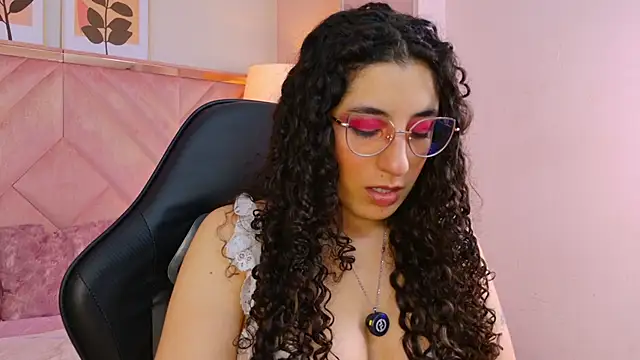 DemiJones_ live XXX chat