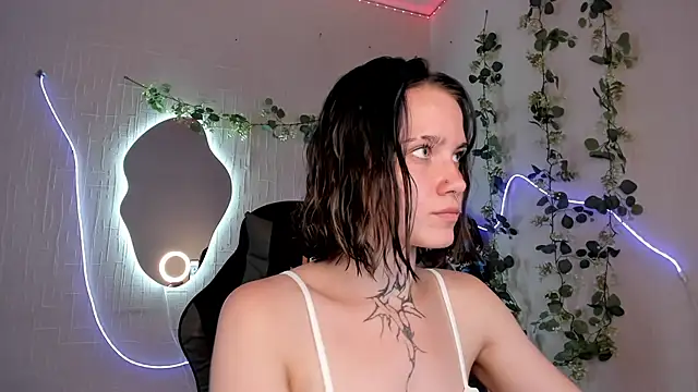 Elastikisss – Live XXX-chat