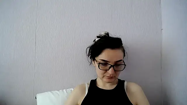 Shiny_gine: онлайн-секс-чат
