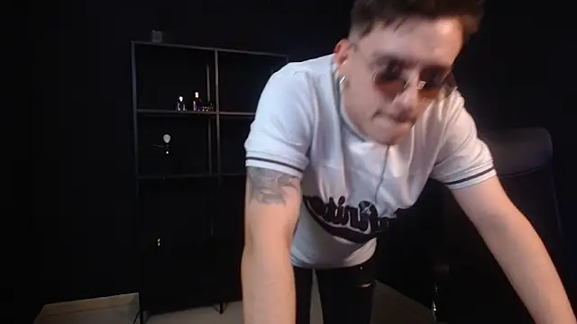 Chat XXX Live FelixStarkk