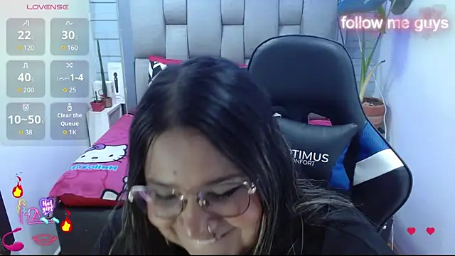 evelin_zaens' Live XXX Chat