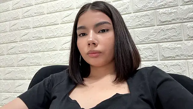 MarylnMonnier Chat XXX in diretta