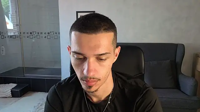 KaydenDrew Chat XXX in diretta