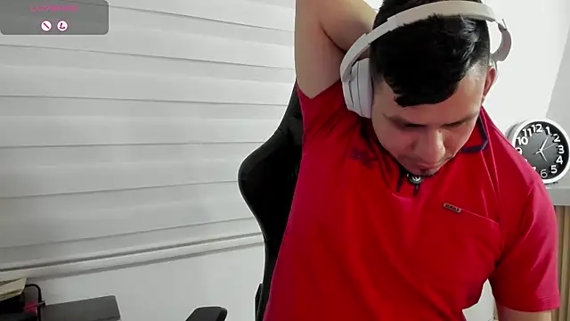 Rick_Adams – Naživo XXX chat