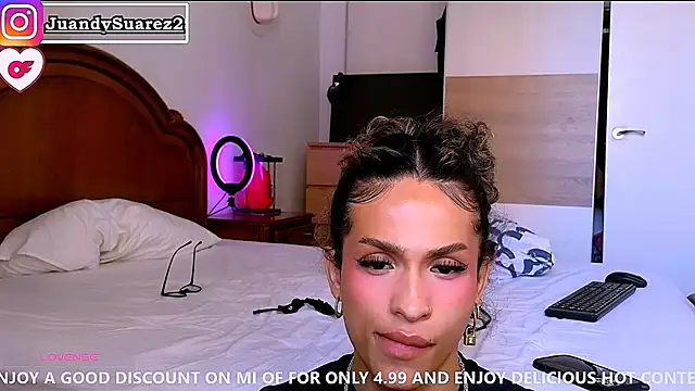 Chat +18 de Abby_bella09 ao vivo