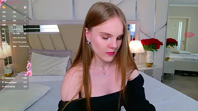 Lili_Lohan Chat XXX live