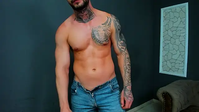 BrianHunts Adlı Modelin Canlı XXX Sohbeti