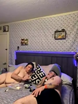 Czat XXX na żywo – 4dice06