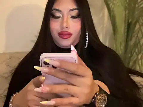 XGoodnessGracious Chat XXX live