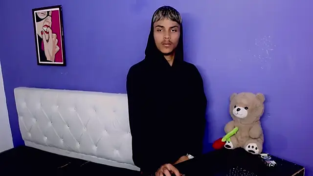 Angel_foxc13 লাইভ XXX চ্যাট