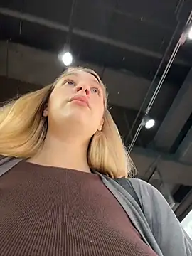 Chat XXX ao vivo de SashaCatt