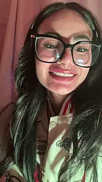 Živý XXX chat _Lucycherry
