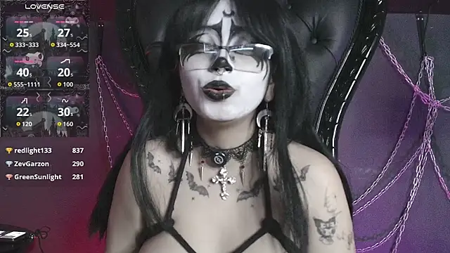 Chat XXX en directo de Navier__