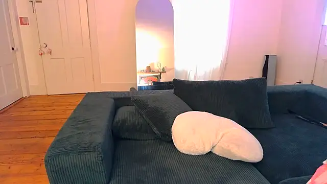 switchykittyn Live XXX chat