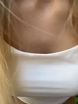 Pink_Kiss' Live XXX Chat