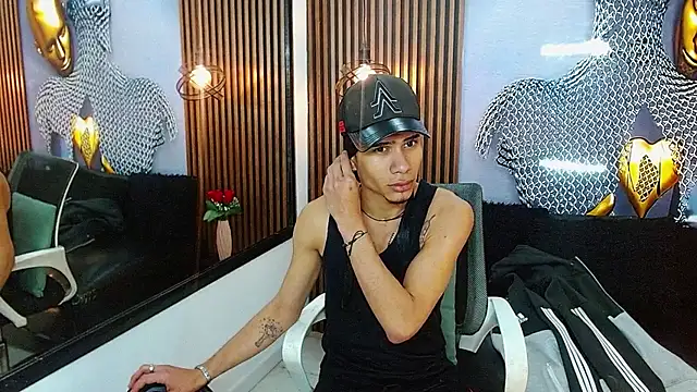 Skinny_cute_Alyer Chat XXX in diretta