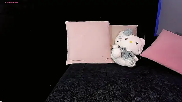 Kornylovee Chat XXX in diretta