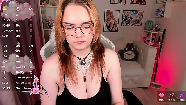 Chat +18 de Lily__Evans ao vivo
