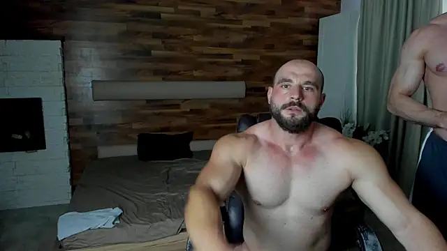 IvanHydeen Live XXX chat