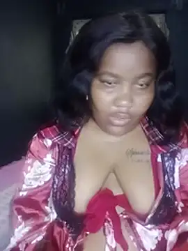 ChubbyMidgetxxx19's Live XXX Chat