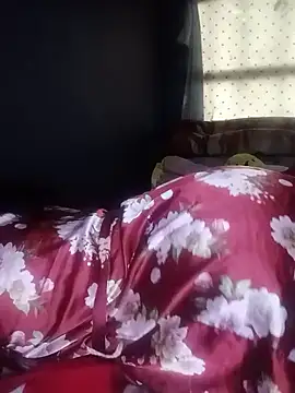 ChubbyMidgetxxx19 即時 XXX 聊天